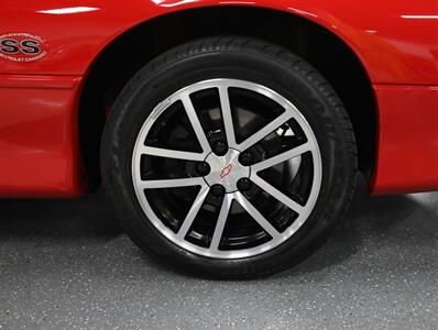 2002 Chevrolet Camaro Z28 SS 35TH ANNIVERSARY   - Photo 58 - Addison, IL 60101