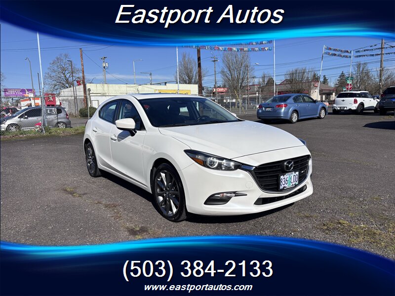 2018 Mazda Mazda3 Touring   - Photo 1 - Portland, OR 97266