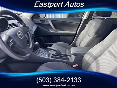 2012 Mazda Mazda3 i Sport   - Photo 9 - Portland, OR 97266