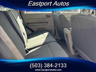 2011 Ford Escape XLS   - Photo 11 - Portland, OR 97266