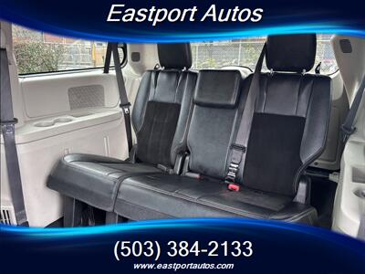 2017 Dodge Grand Caravan SXT   - Photo 13 - Portland, OR 97266