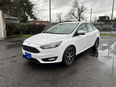 2018 Ford Focus SEL   - Photo 2 - Portland, OR 97266