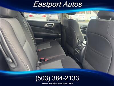 2019 Nissan Pathfinder SV   - Photo 12 - Portland, OR 97266