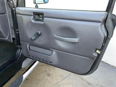 2002 Jeep Wrangler X - Photo 19 - Crest Hill, IL 60403