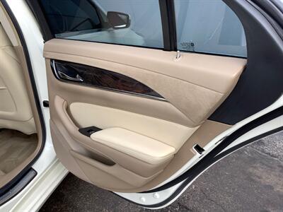 2014 Cadillac CTS 3.6L Luxury Collecti   - Photo 28 - Crest Hill, IL 60403