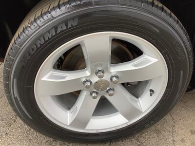 2011 Dodge Challenger R/T   - Photo 34 - Crest Hill, IL 60403