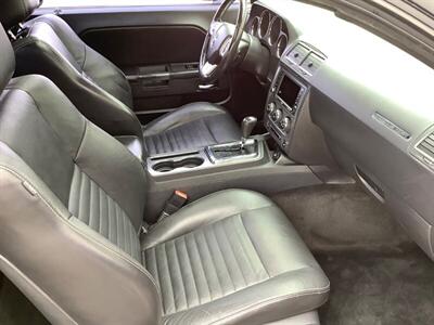 2011 Dodge Challenger R/T   - Photo 23 - Crest Hill, IL 60403