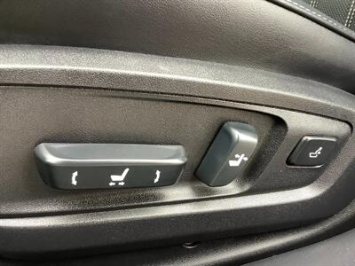 2017 Lexus ES   - Photo 13 - Crest Hill, IL 60403