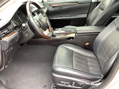 2017 Lexus ES   - Photo 15 - Crest Hill, IL 60403