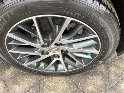 2017 Lexus ES   - Photo 48 - Crest Hill, IL 60403