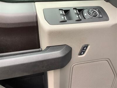 2019 Ford F-150 XLT   - Photo 12 - Crest Hill, IL 60403