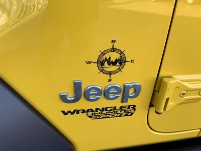 2021 Jeep Wrangler Sport S   - Photo 54 - Crest Hill, IL 60403