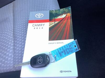 2014 Toyota Camry SE   - Photo 32 - Crest Hill, IL 60403