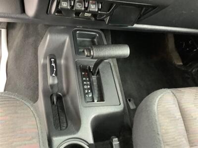 2004 Jeep Wrangler Unlimited   - Photo 16 - Crest Hill, IL 60403