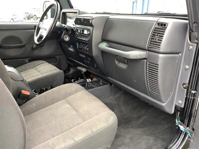 2004 Jeep Wrangler Unlimited   - Photo 23 - Crest Hill, IL 60403