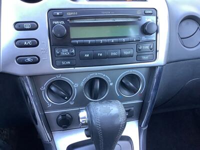 2006 Toyota Matrix XR - Photo 17 - Crest Hill, IL 60403