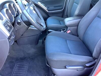 2006 Toyota Matrix XR - Photo 14 - Crest Hill, IL 60403