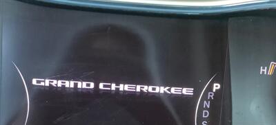 2014 Jeep Grand Cherokee Laredo   - Photo 18 - Crest Hill, IL 60403