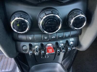 2018 MINI Cooper 3-door S   - Photo 18 - Crest Hill, IL 60403