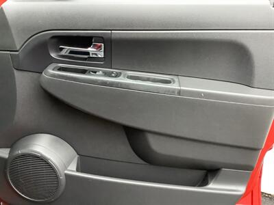 2010 Jeep Liberty Sport   - Photo 24 - Crest Hill, IL 60403