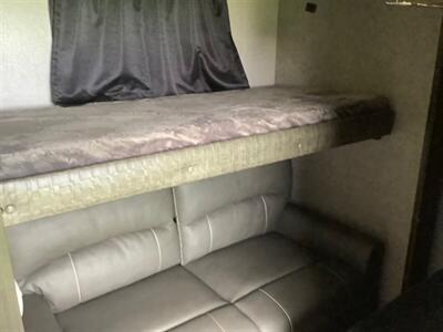 2021 Jayco Eagle Series 355MBQS - Photo 42 - Crest Hill, IL 60403