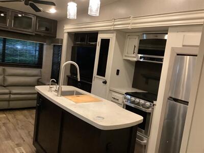 2021 Jayco Eagle Series 355MBQS - Photo 27 - Crest Hill, IL 60403
