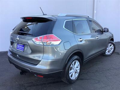 2015 Nissan Rogue SV   - Photo 4 - Crest Hill, IL 60403