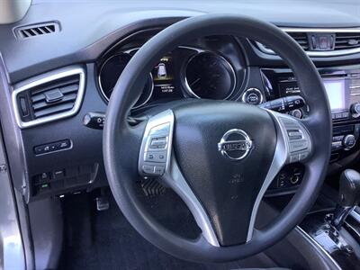2015 Nissan Rogue SV   - Photo 16 - Crest Hill, IL 60403