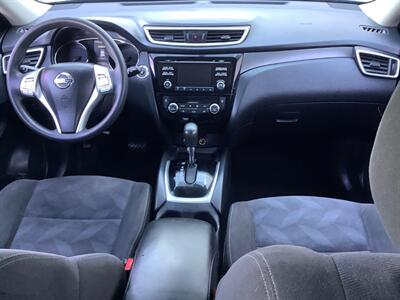 2015 Nissan Rogue SV   - Photo 34 - Crest Hill, IL 60403