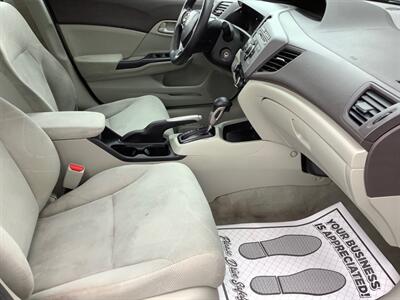 2012 Honda Civic LX   - Photo 24 - Crest Hill, IL 60403