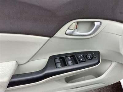 2012 Honda Civic LX   - Photo 11 - Crest Hill, IL 60403