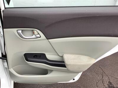 2012 Honda Civic LX   - Photo 20 - Crest Hill, IL 60403
