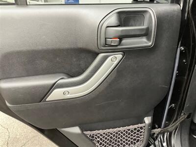 2016 Jeep Wrangler Sahara 75th Annivers - Photo 23 - Crest Hill, IL 60403