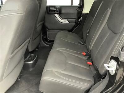 2016 Jeep Wrangler Sahara 75th Annivers - Photo 24 - Crest Hill, IL 60403