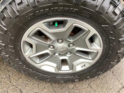 2016 Jeep Wrangler Sahara 75th Annivers - Photo 41 - Crest Hill, IL 60403