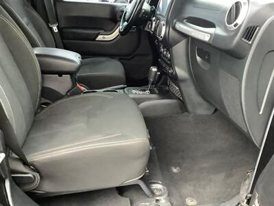 2016 Jeep Wrangler Sahara 75th Annivers - Photo 29 - Crest Hill, IL 60403