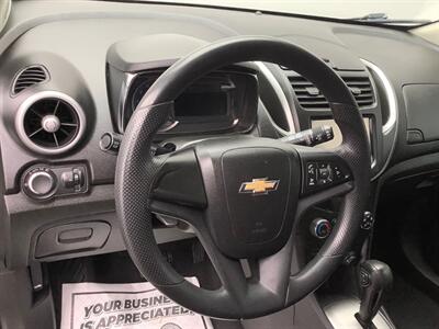 2016 Chevrolet Trax LS   - Photo 17 - Crest Hill, IL 60403