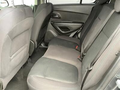 2016 Chevrolet Trax LS   - Photo 27 - Crest Hill, IL 60403