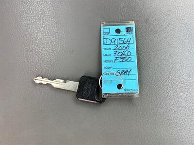 2006 Ford Commercial F-350 Super Duty F350 Chassis & Regular Cab - Photo 33 - Crest Hill, IL 60403