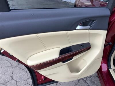 2010 Honda Accord Crosstour EX-L - Photo 25 - Crest Hill, IL 60403