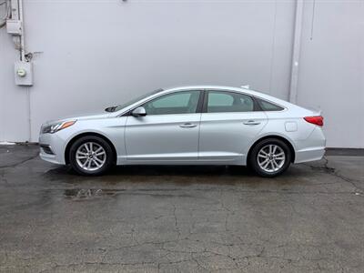2016 Hyundai SONATA SE   - Photo 2 - Crest Hill, IL 60403