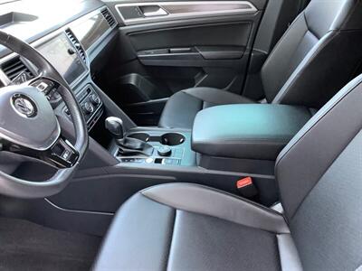 2019 Volkswagen Atlas V6 SE R-Line 4Motion   - Photo 14 - Crest Hill, IL 60403