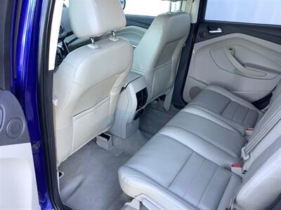 2014 Ford Escape Titanium   - Photo 27 - Crest Hill, IL 60403