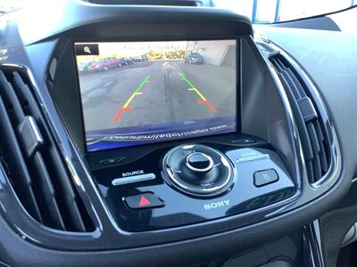 2014 Ford Escape Titanium   - Photo 13 - Crest Hill, IL 60403