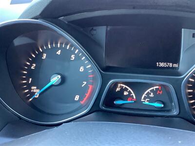 2014 Ford Escape Titanium   - Photo 22 - Crest Hill, IL 60403