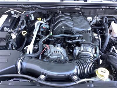 2014 Jeep Wrangler Sport - Photo 28 - Crest Hill, IL 60403