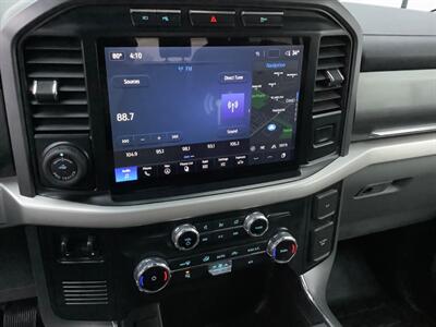 2022 Ford F-150 Lightning Pro   - Photo 18 - Crest Hill, IL 60403