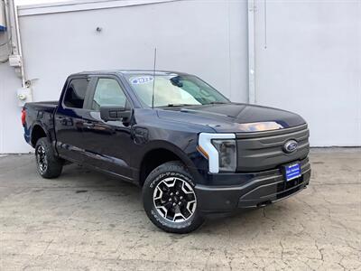 2022 Ford F-150 Lightning Pro   - Photo 10 - Crest Hill, IL 60403