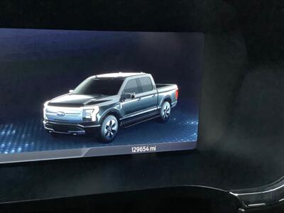 2022 Ford F-150 Lightning Pro   - Photo 22 - Crest Hill, IL 60403