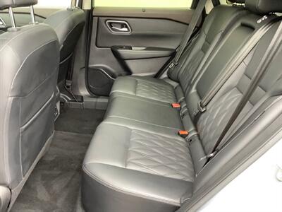 2023 Nissan Rogue Platinum   - Photo 38 - Crest Hill, IL 60403